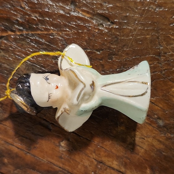 Vintage Porcelain Angel Ornament/Figurine - Picture 1 of 14
